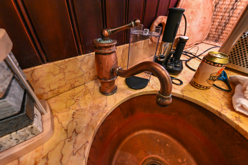 Wentworth Traditional Butler's Pantry with Quartz Countertops