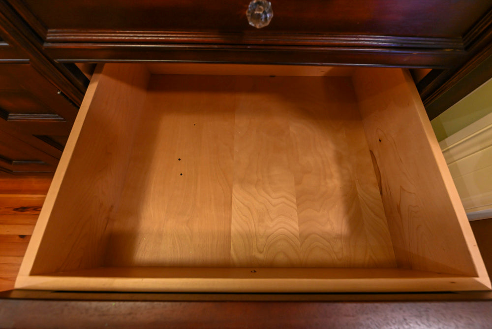 Wentworth Traditional Butler's Pantry with Quartz Countertops