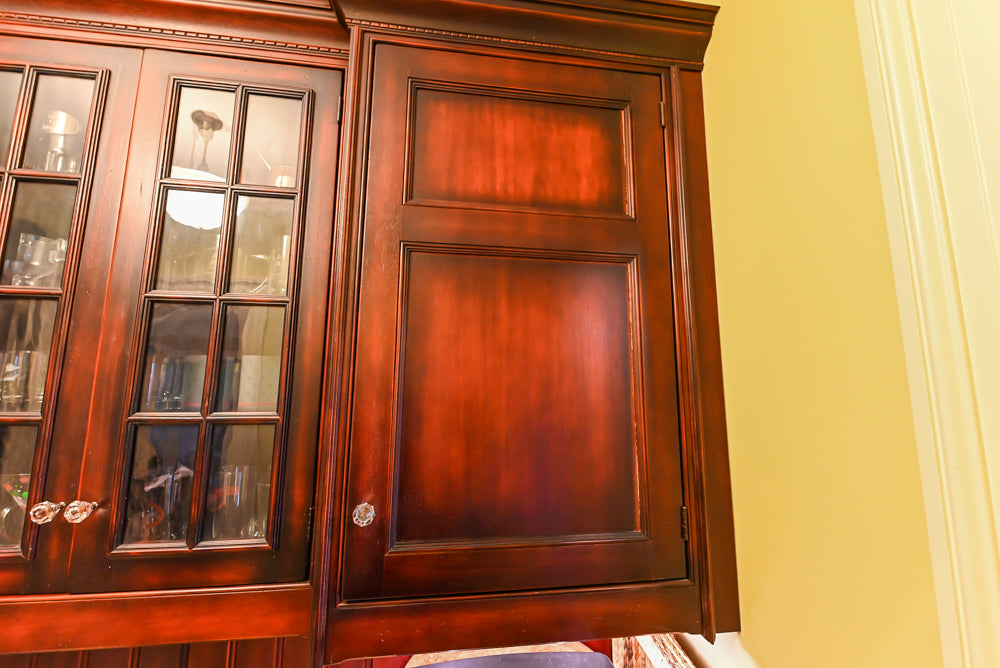 Wentworth Traditional Butler's Pantry with Quartz Countertops