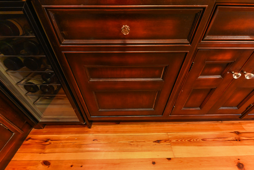 Wentworth Traditional Butler's Pantry with Quartz Countertops