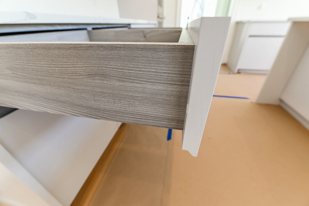Large White Modern Kitchen with Island and Quartz Countertops