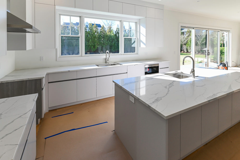Large White Gloss Modern Kitchen with Island and Quartz Countertops