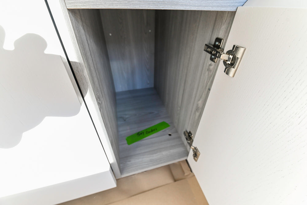 Large White Modern Kitchen with Island and Quartz Countertops