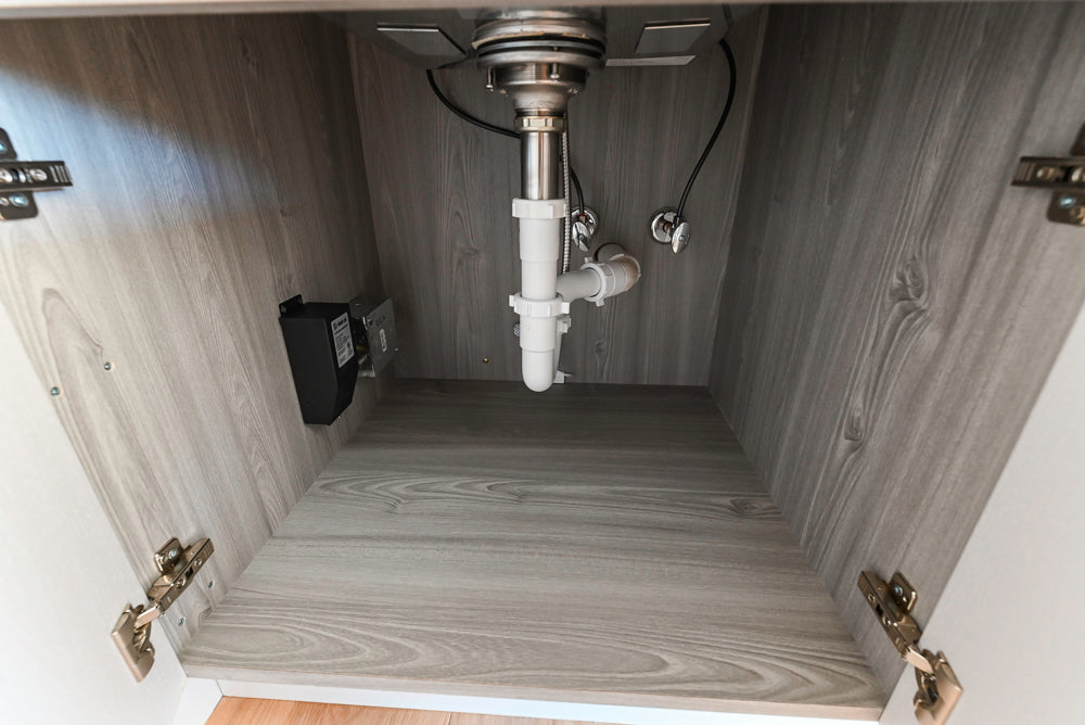 Modern White Gloss Butler's Pantry with Sink and Quartz Countertops