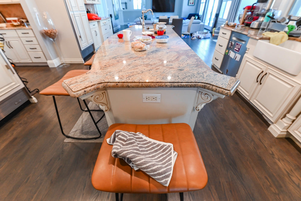 Schrock Traditional Cream Kitchen with Island and Granite Countertops