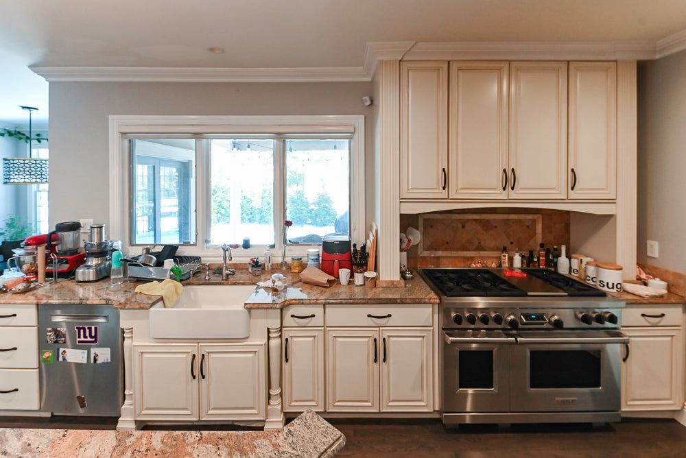 Schrock Traditional Cream Kitchen with Island and Granite Countertops