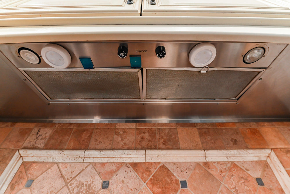 Schrock Traditional Cream Kitchen with Island and Granite Countertops