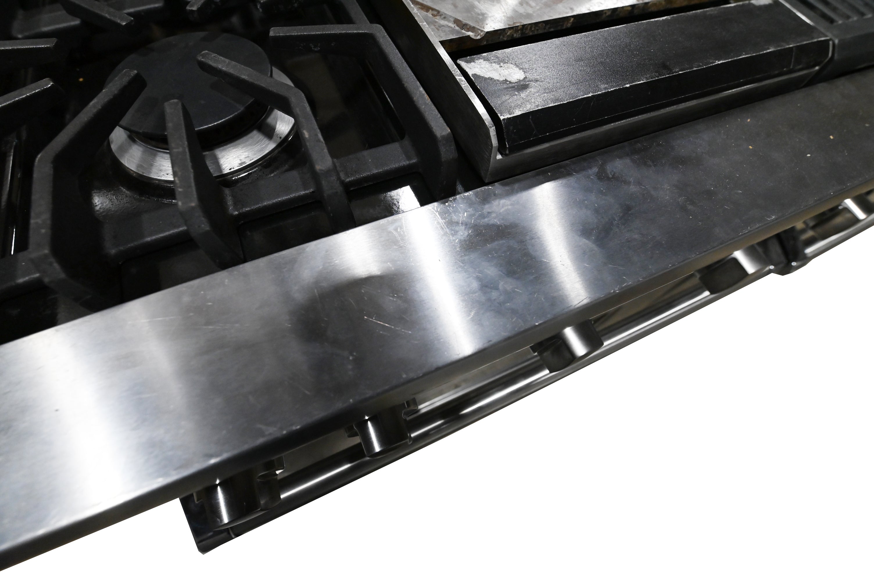 Viking VGCC5606GQSS 60" Stainless Steel Gas Range with Grill and Griddle