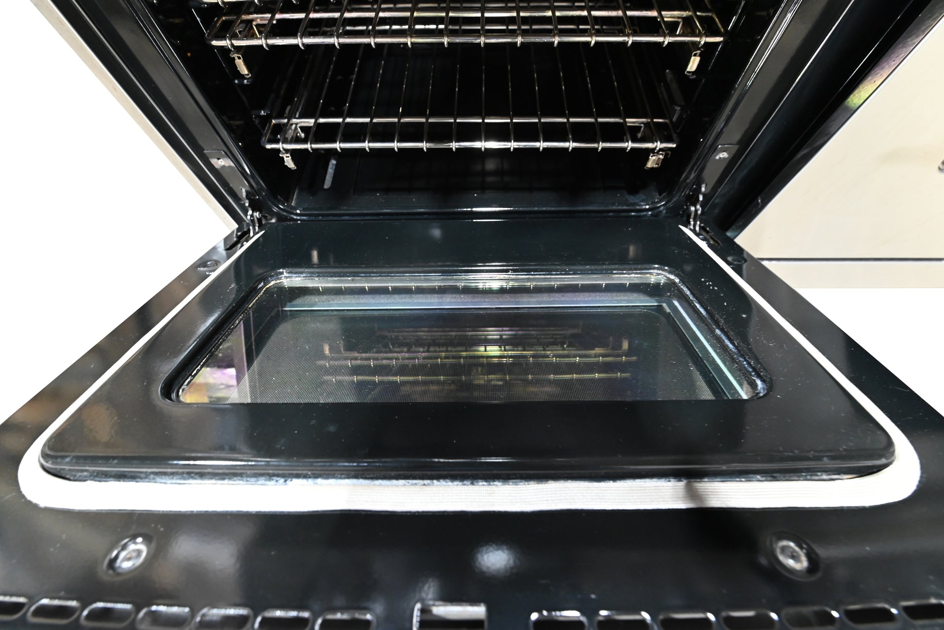 Viking VGCC5606GQSS 60" Stainless Steel Gas Range with Grill and Griddle