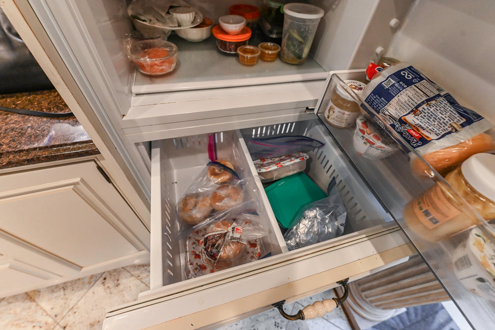 Form LTD Traditional Cream Kitchen with Island, Granite Countertops & Appliances