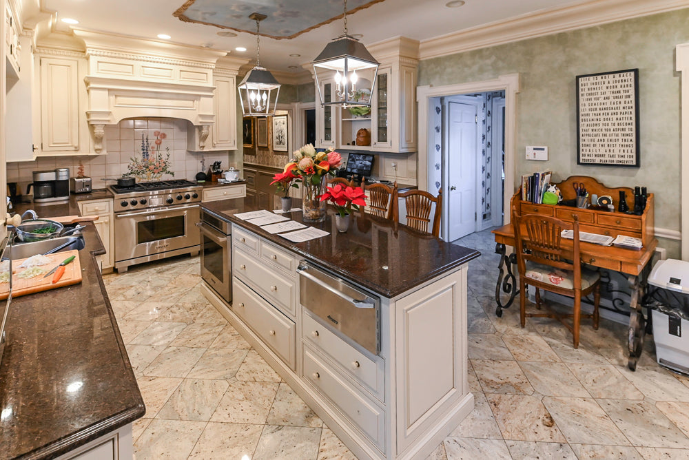 Form LTD Traditional Cream Kitchen with Island, Granite Countertops & Appliances