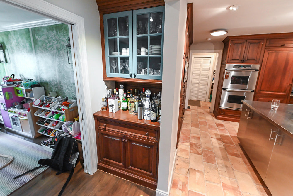 Premier Traditional Kitchen with Stainless Steel Island, Desk Area & Appliances