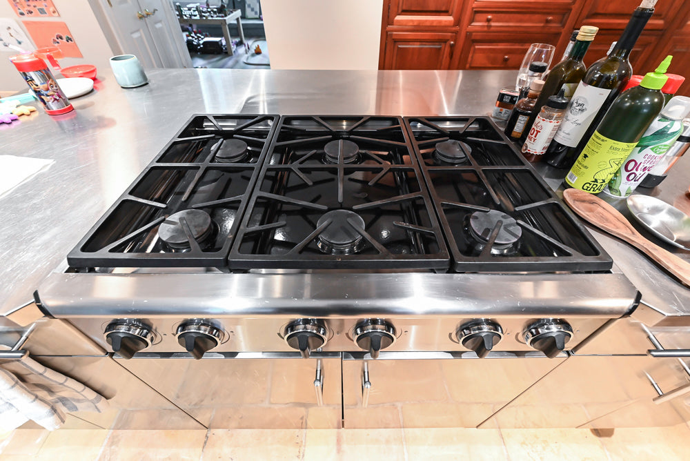 Premier Traditional Kitchen with Stainless Steel Island, Desk Area & Appliances