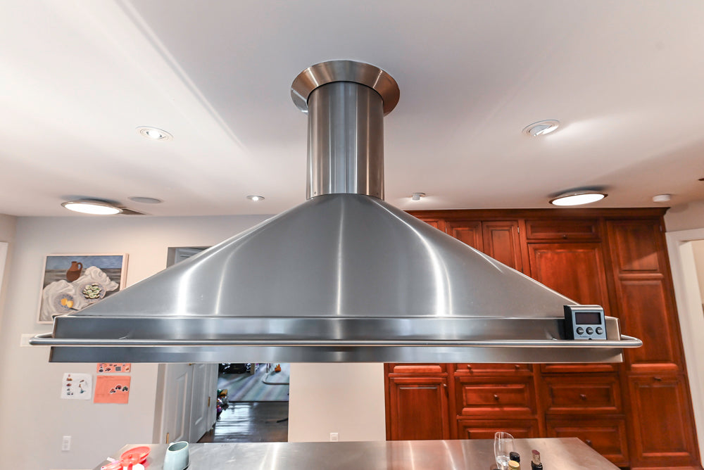 Premier Traditional Kitchen with Stainless Steel Island, Desk Area & Appliances