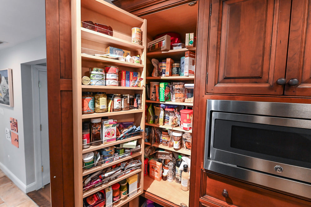 Premier Traditional Kitchen with Stainless Steel Island, Desk Area & Appliances