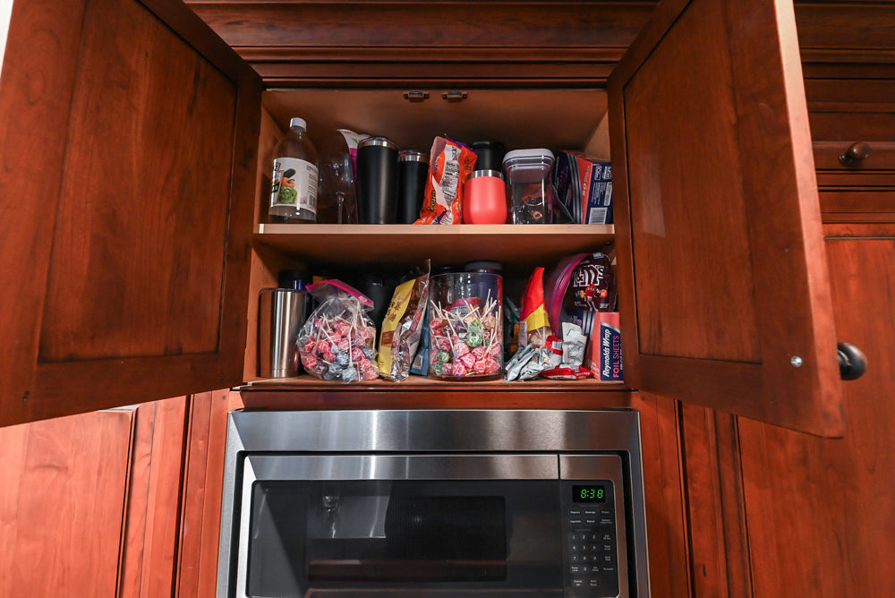 Premier Traditional Kitchen with Stainless Steel Island, Desk Area & Appliances