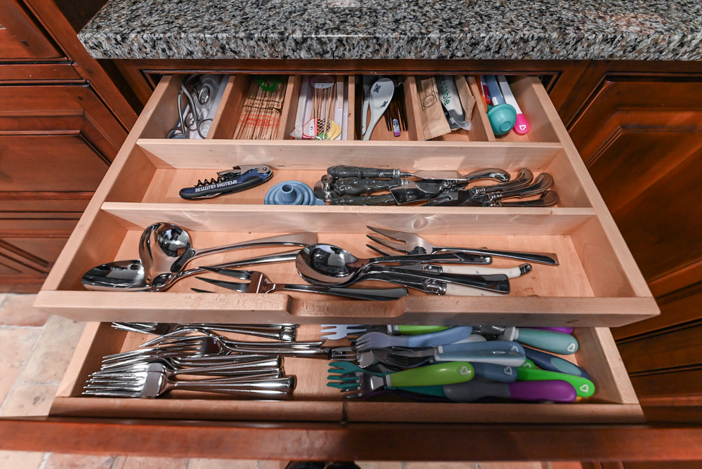 Premier Traditional Kitchen with Stainless Steel Island, Desk Area & Appliances
