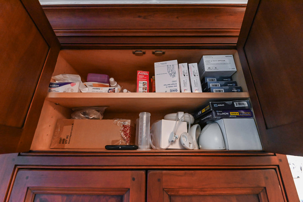 Premier Traditional Kitchen with Stainless Steel Island, Desk Area & Appliances