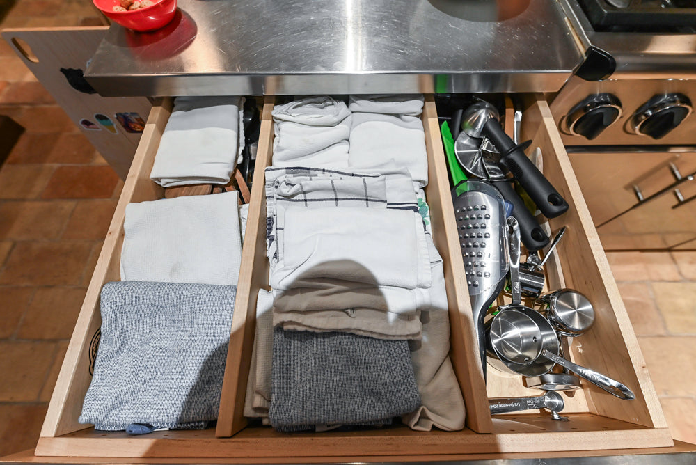 Premier Traditional Kitchen with Stainless Steel Island, Desk Area & Appliances