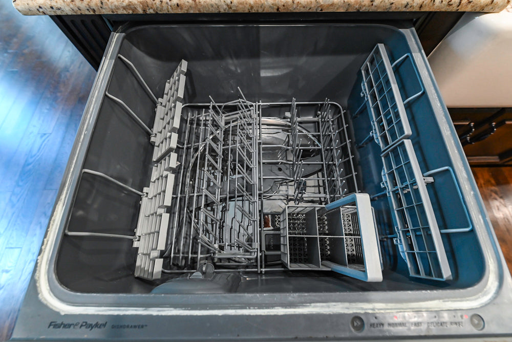 Kitchen Craft Traditional White Kitchen with Island, Granite Countertops & Appliances