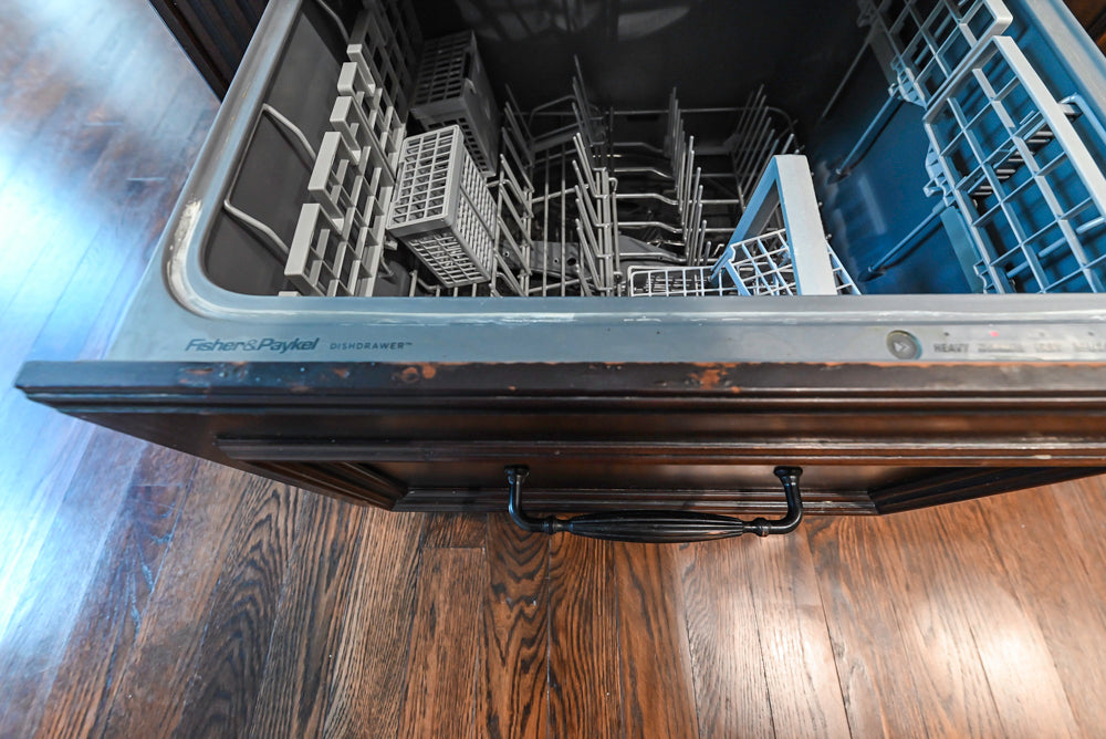 Kitchen Craft Traditional White Kitchen with Island, Granite Countertops & Appliances