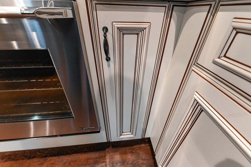 Kitchen Craft Traditional White Kitchen with Island, Granite Countertops & Appliances