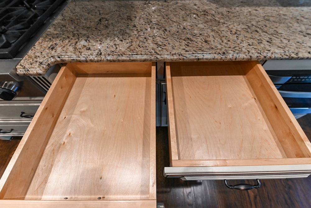 Kitchen Craft Traditional White Kitchen with Island, Granite Countertops & Appliances