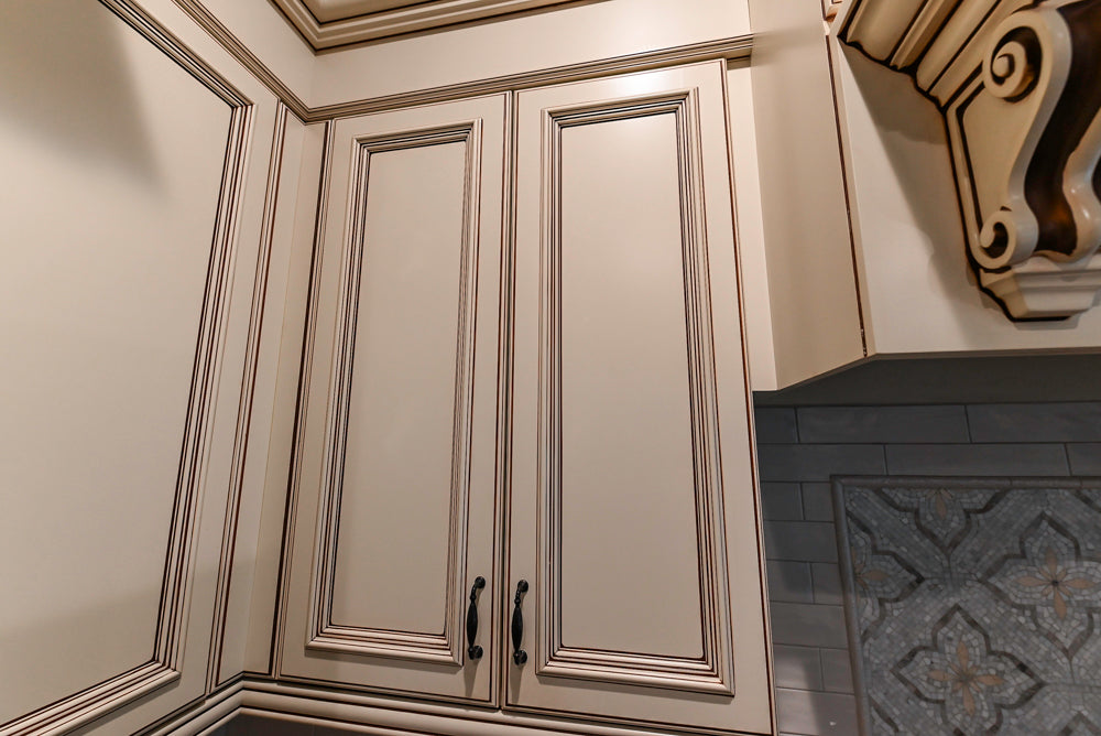 Kitchen Craft Traditional White Kitchen with Island, Granite Countertops & Appliances