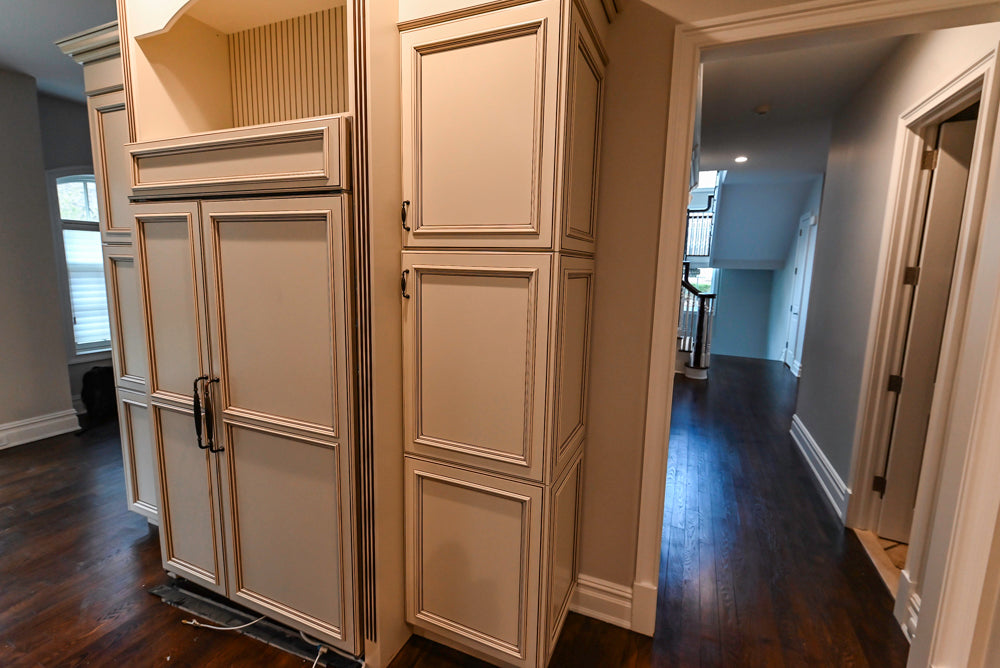 Kitchen Craft Traditional White Kitchen with Island, Granite Countertops & Appliances