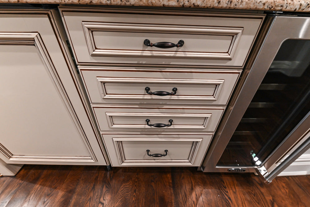 Kitchen Craft Traditional White Kitchen with Island, Granite Countertops & Appliances