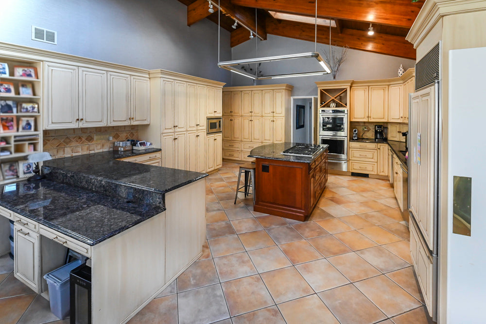 Millbrook Custom Traditional Cream Kitchen with Island, Granite Countertops & Appliances