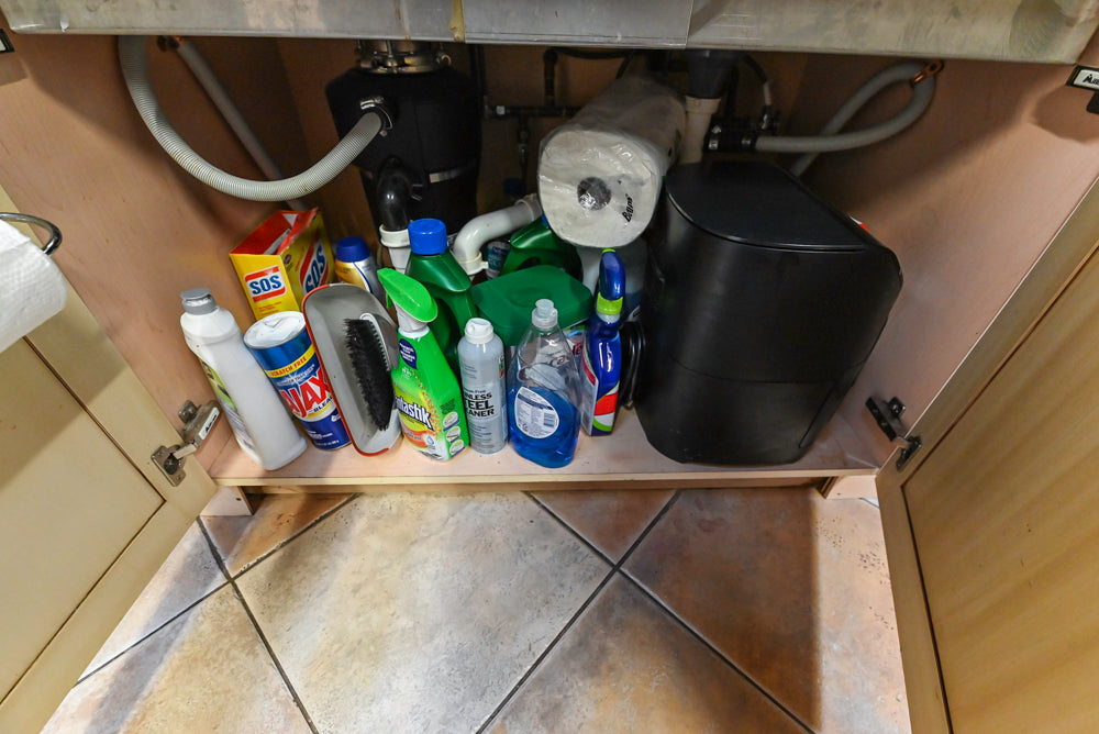 Millbrook Custom Traditional Cream Kitchen with Island, Granite Countertops & Appliances