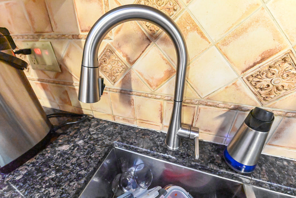 Millbrook Custom Traditional Cream Kitchen with Island, Granite Countertops & Appliances