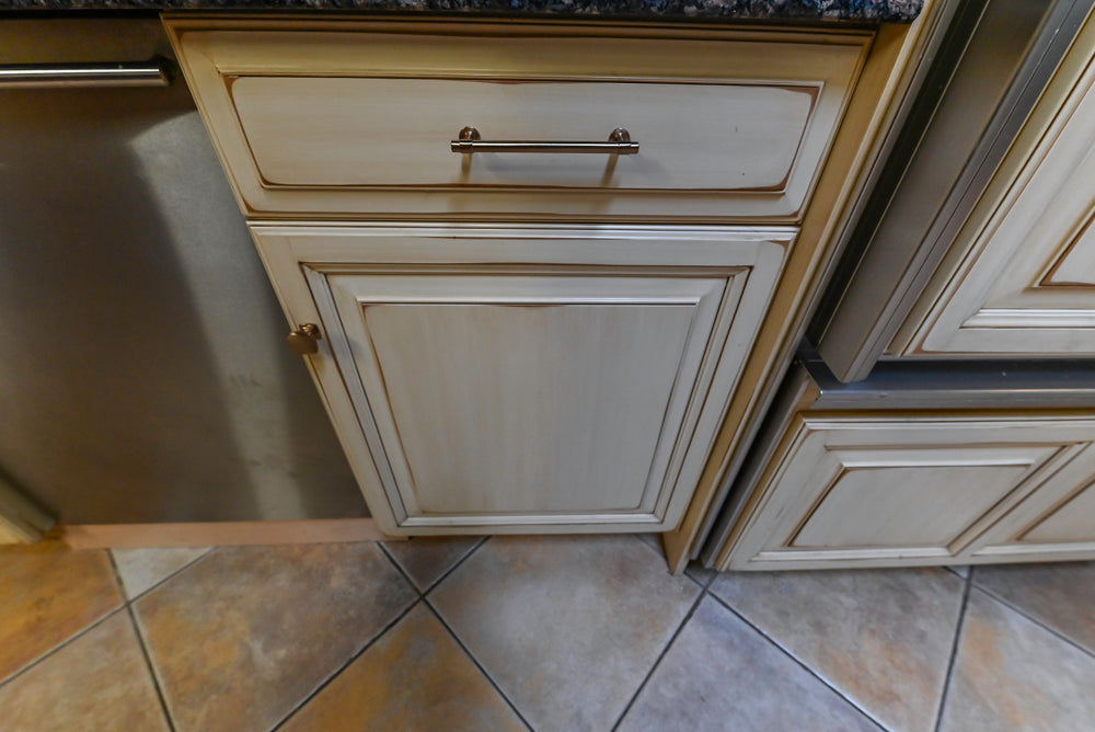 Millbrook Custom Traditional Cream Kitchen with Island, Granite Countertops & Appliances
