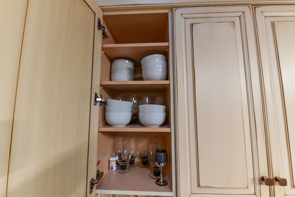 Millbrook Custom Traditional Cream Kitchen with Island, Granite Countertops & Appliances