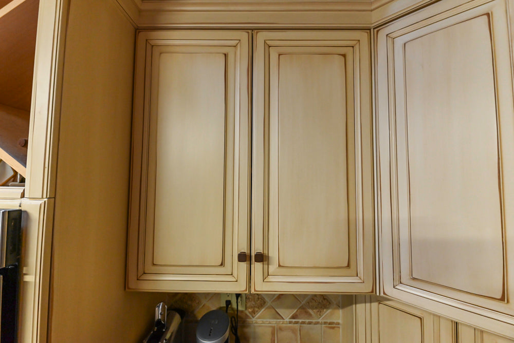 Millbrook Custom Traditional Cream Kitchen with Island, Granite Countertops & Appliances