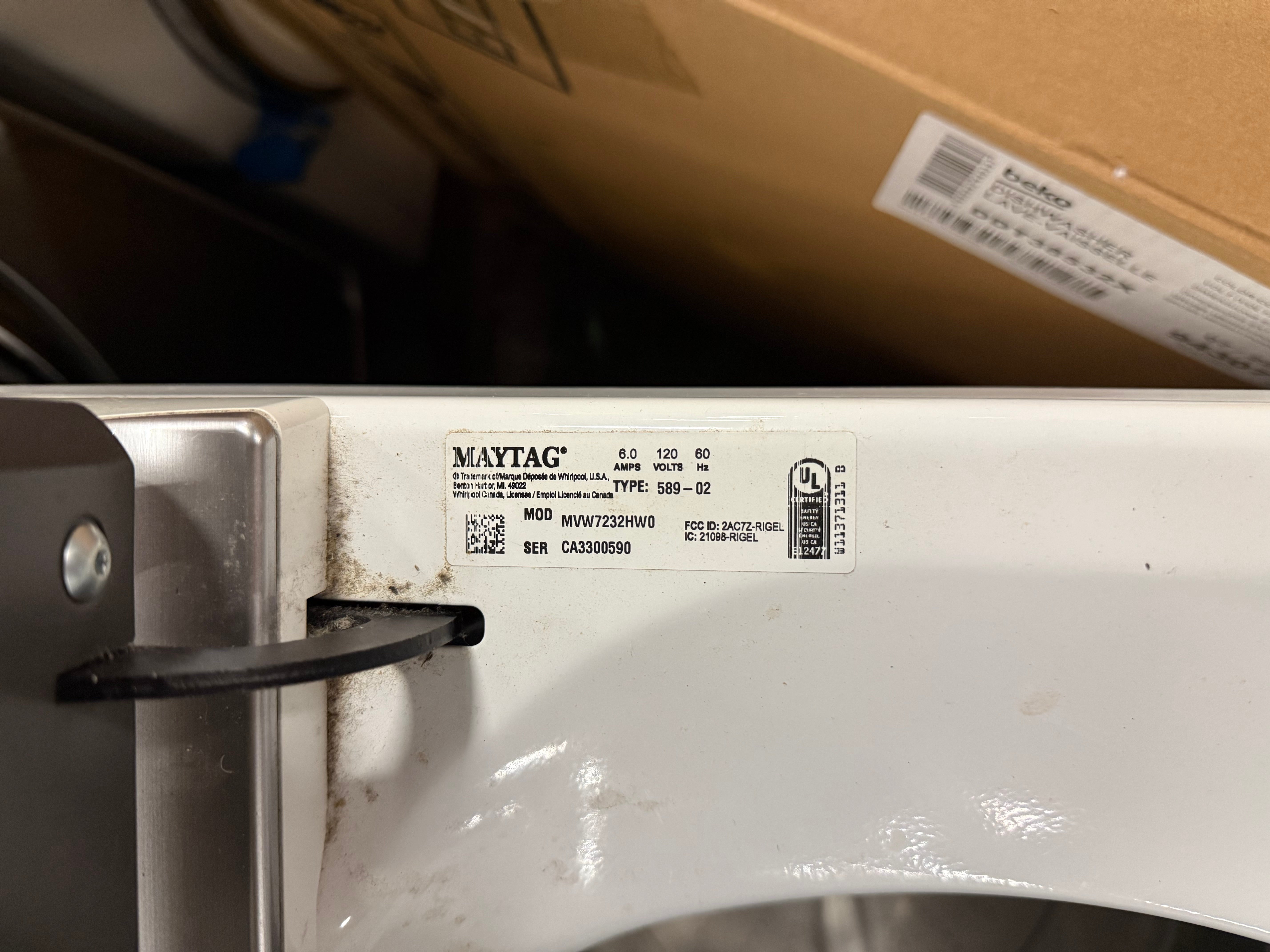 Maytag MVW7232HW 27" White Top Load Smart Washer