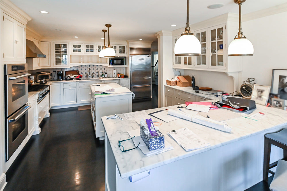 Heritage Traditional Creamy White Kitchen with Island, Marble Countertops and Appliances