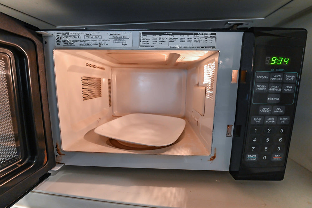 Heritage Traditional Creamy White Kitchen with Island, Marble Countertops and Appliances