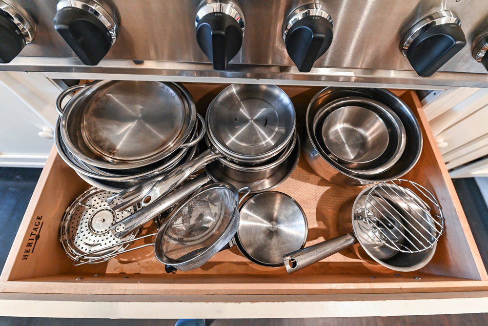 Heritage Traditional Creamy White Kitchen with Island, Marble Countertops and Appliances