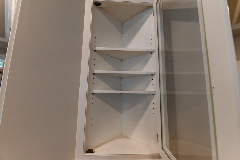 Kountry Kraft Traditional White Kitchen with Island, Granite Countertops & Appliances