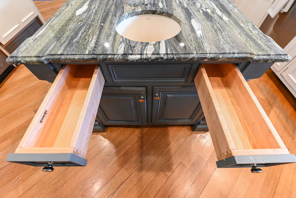 Kountry Kraft Traditional White Kitchen with Island, Granite Countertops & Appliances