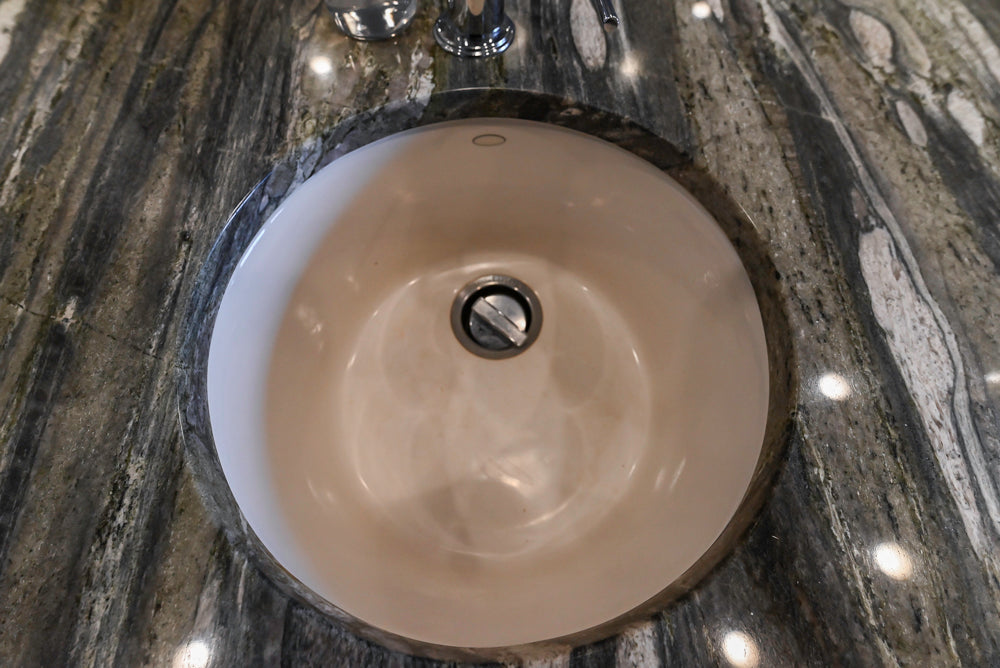 Kountry Kraft Traditional White Kitchen with Island, Granite Countertops & Appliances