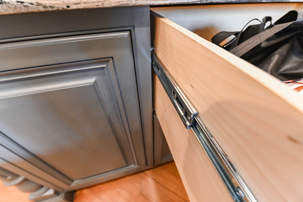 Kountry Kraft Traditional White Kitchen with Island, Granite Countertops & Appliances