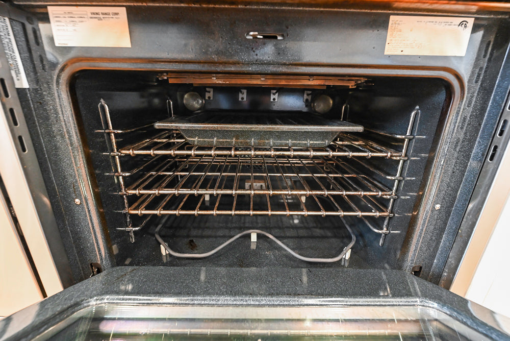 Kountry Kraft Traditional White Kitchen with Island, Granite Countertops & Appliances