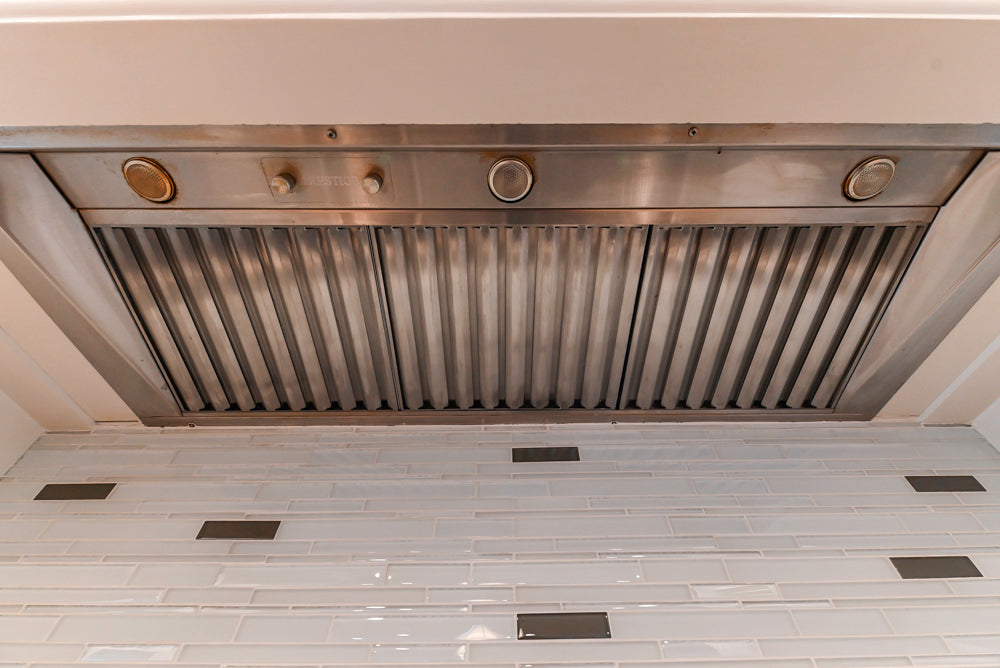 Kountry Kraft Traditional White Kitchen with Island, Granite Countertops & Appliances