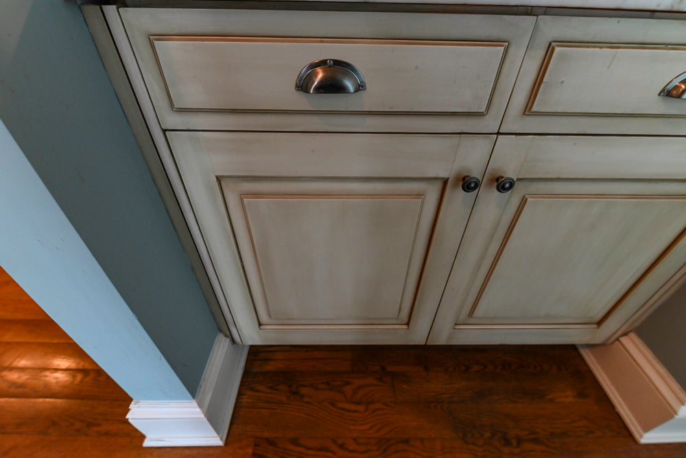 Traditional Cream Kitchen with Island, Wet Bar, Marble Countertops & Appliances