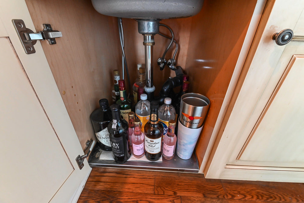Traditional Cream Kitchen with Island, Wet Bar, Marble Countertops & Appliances