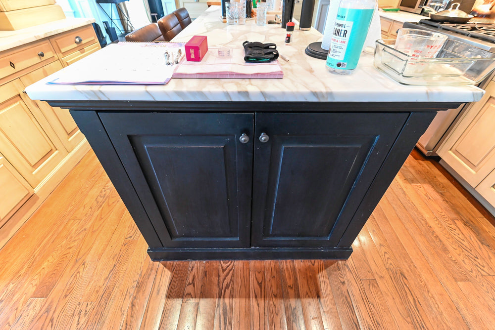 Traditional Cream Kitchen with Island, Wet Bar, Marble Countertops & Appliances