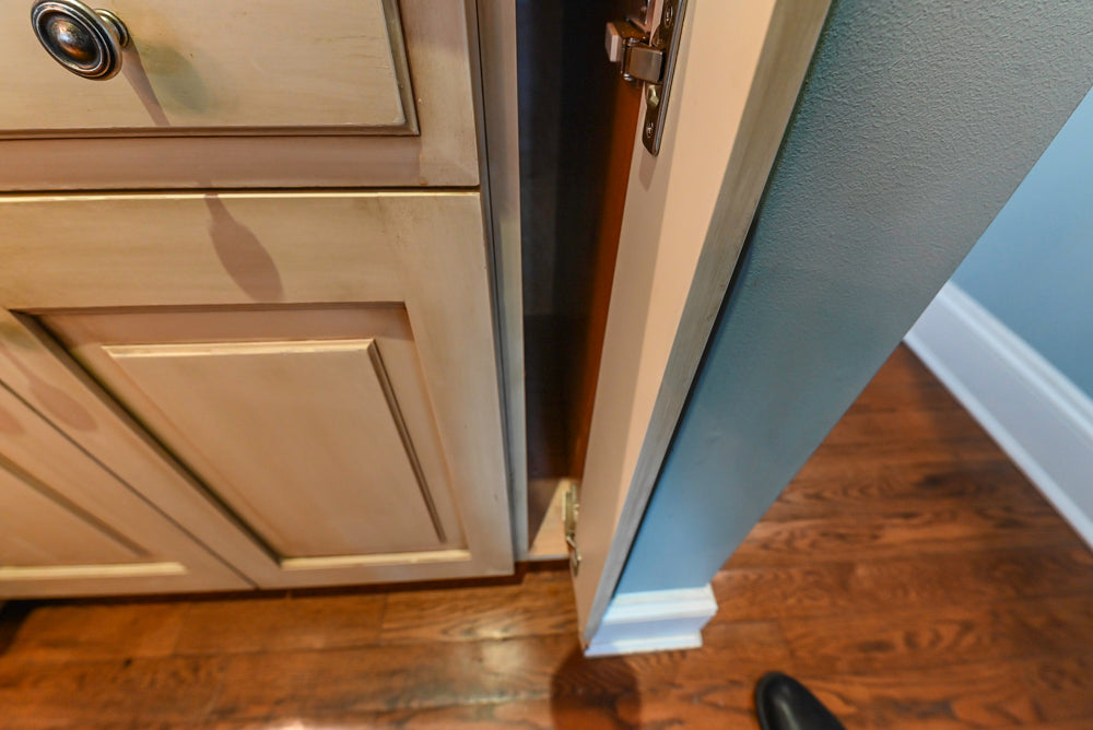 Traditional Cream Kitchen with Island, Wet Bar, Marble Countertops & Appliances